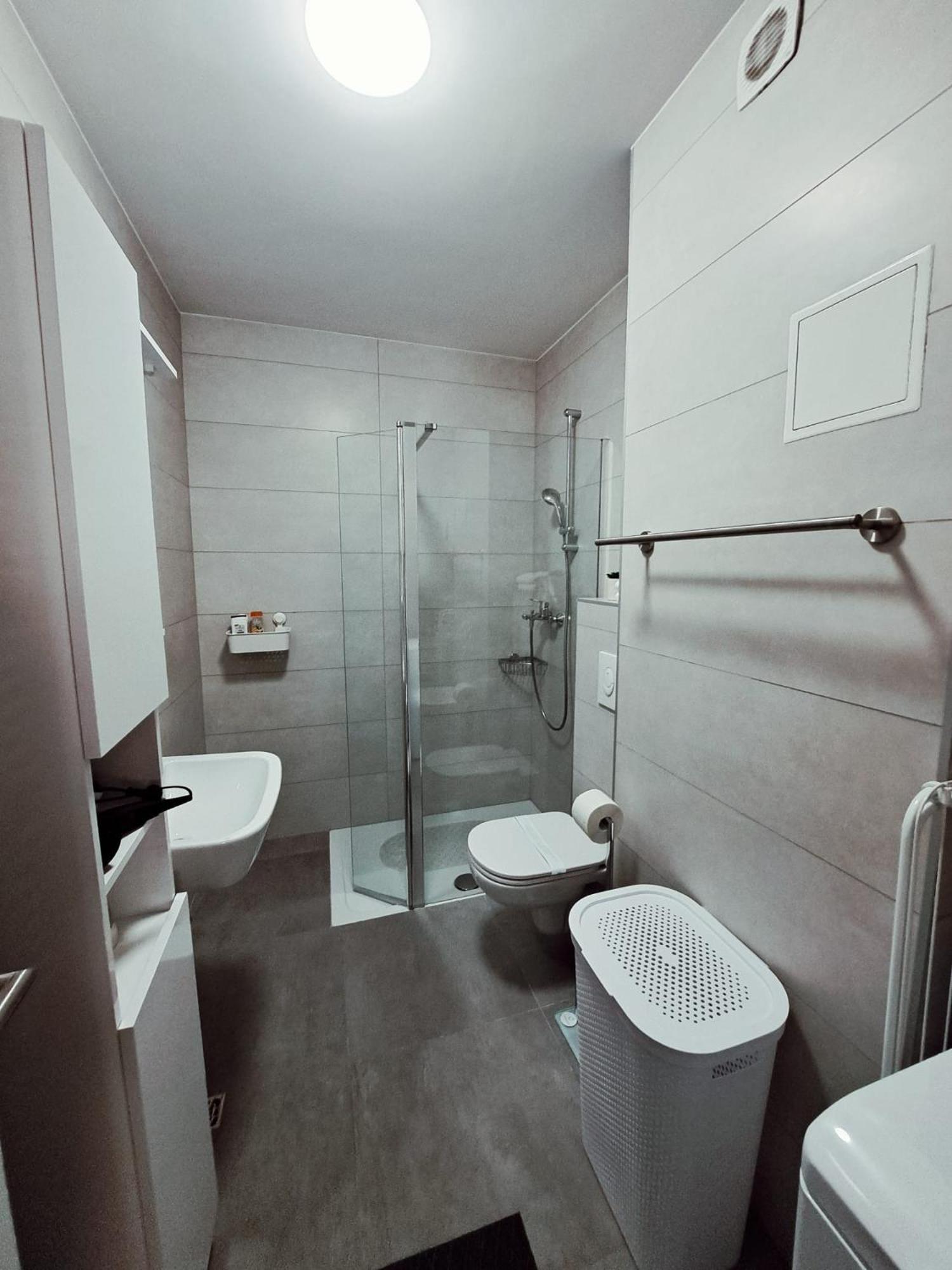 זאגרב Apartman West Zen מראה חיצוני תמונה